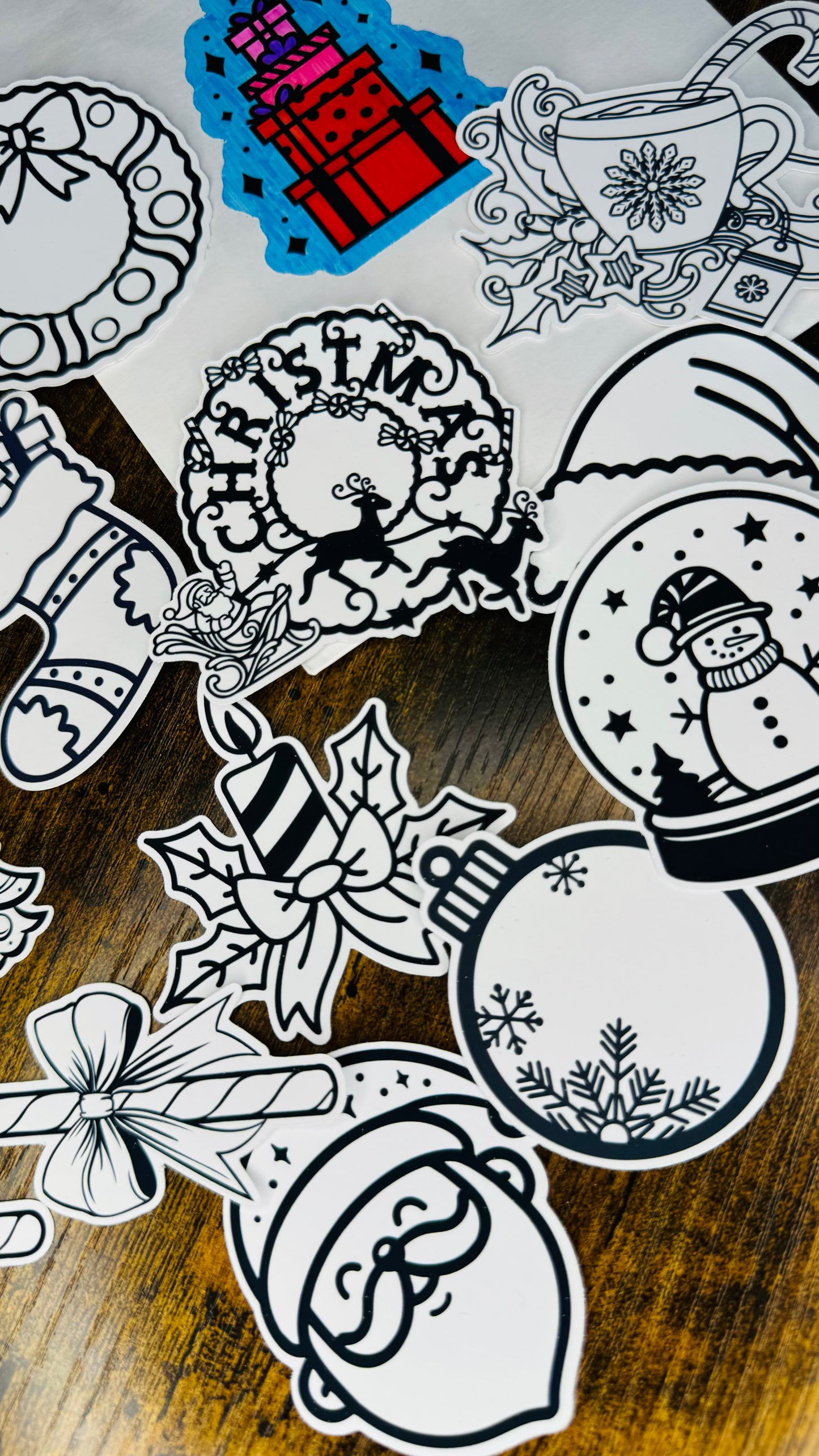 Christmas colouring stickers- 12 designs, 24 units